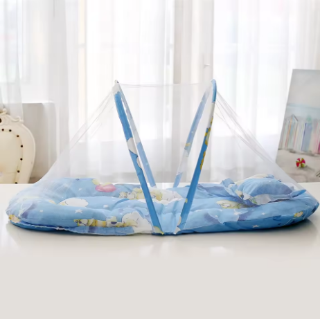 Cama Portátil AmparoKids – Mosquiteiro Integrado, Toque Suave e Mobilidade